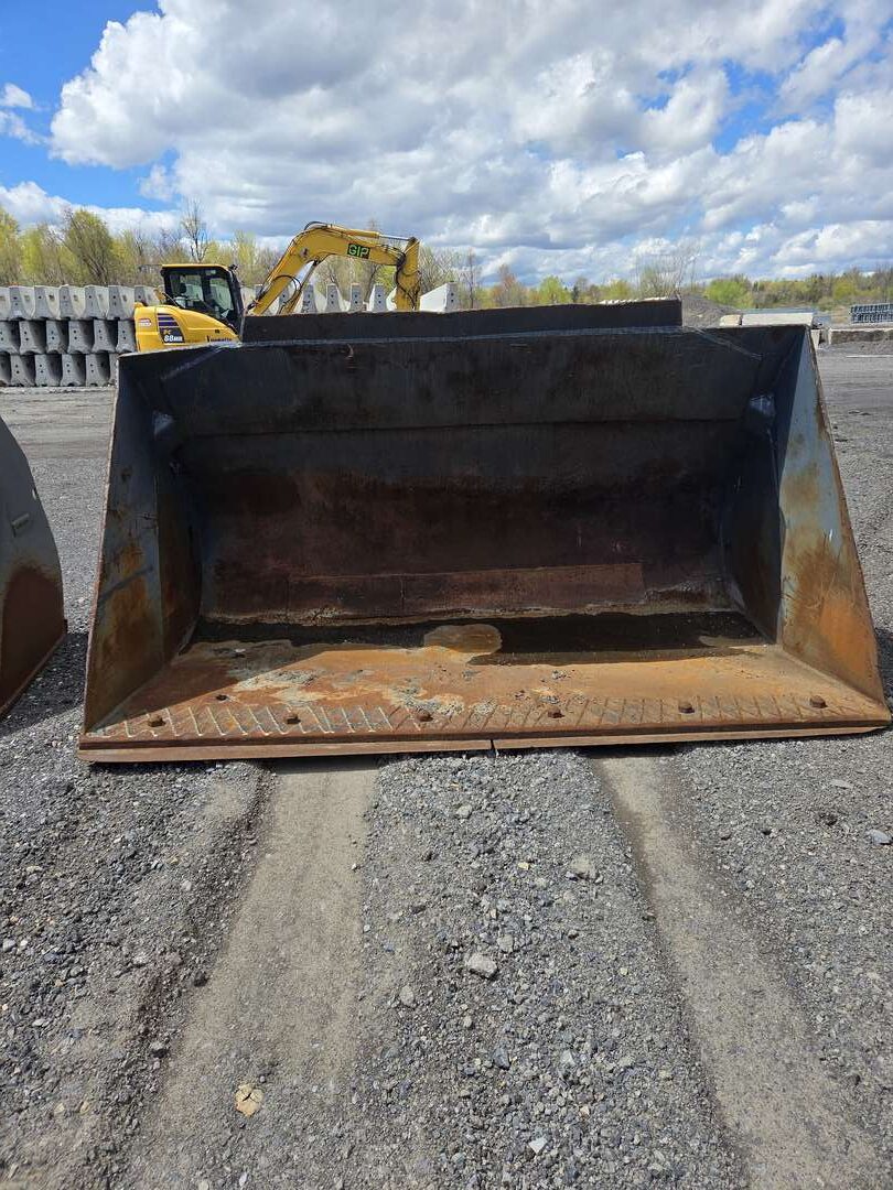 9′ General Purpose Bucket